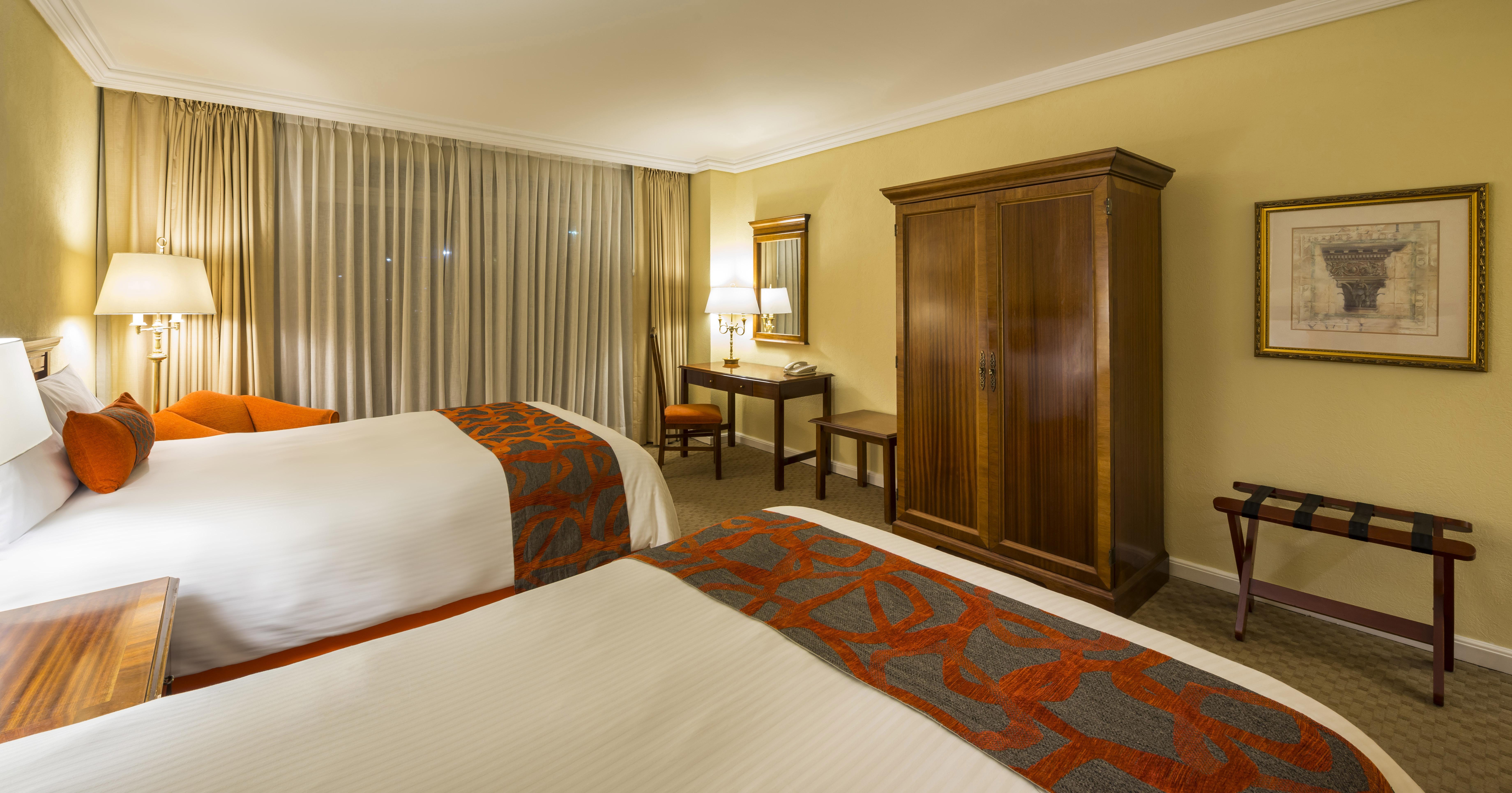 Отель Camino Real Puebla Angelopolis Экстерьер фото A room at the hotel