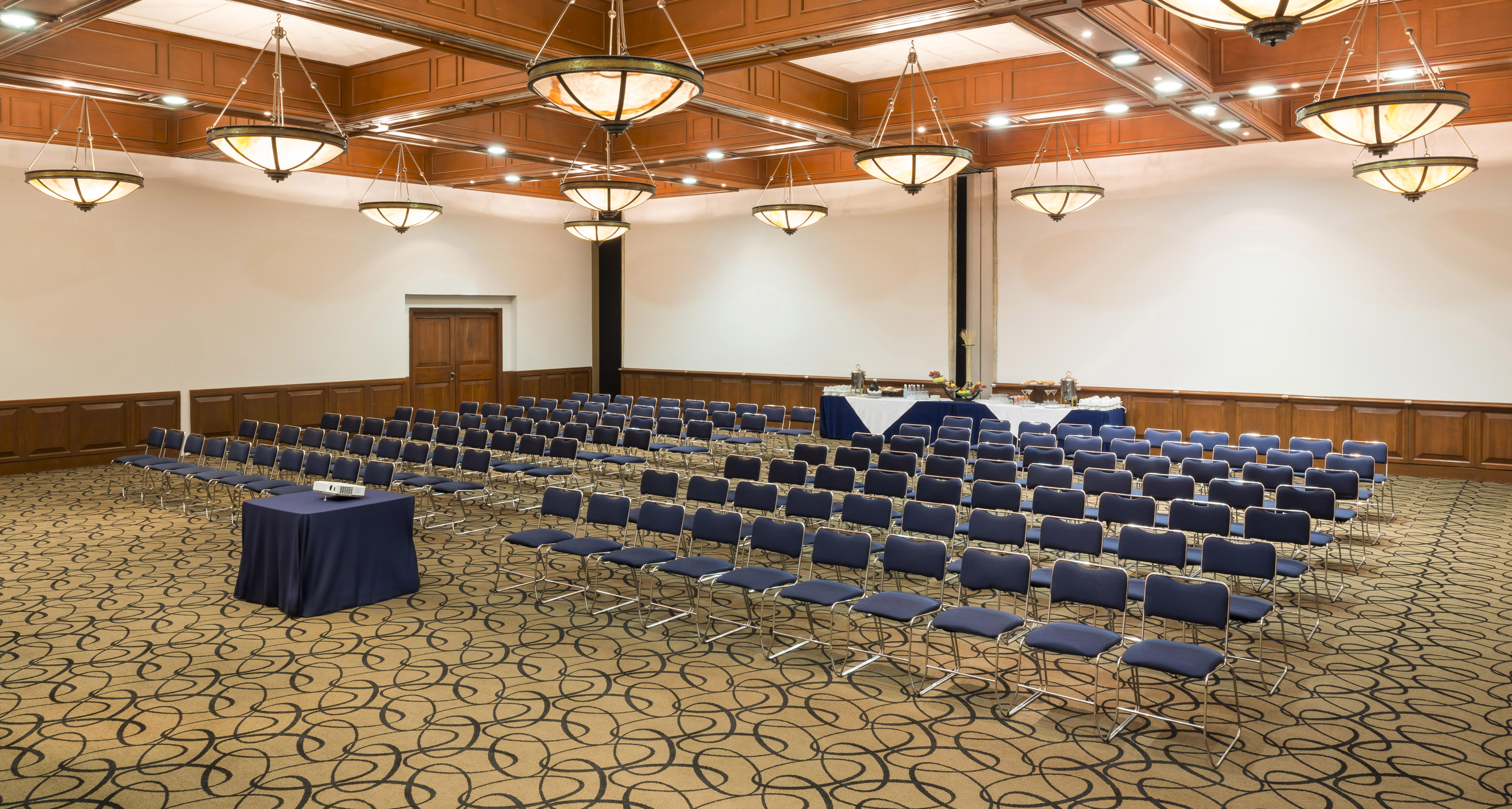 Отель Camino Real Puebla Angelopolis Экстерьер фото The ballroom at the hotel