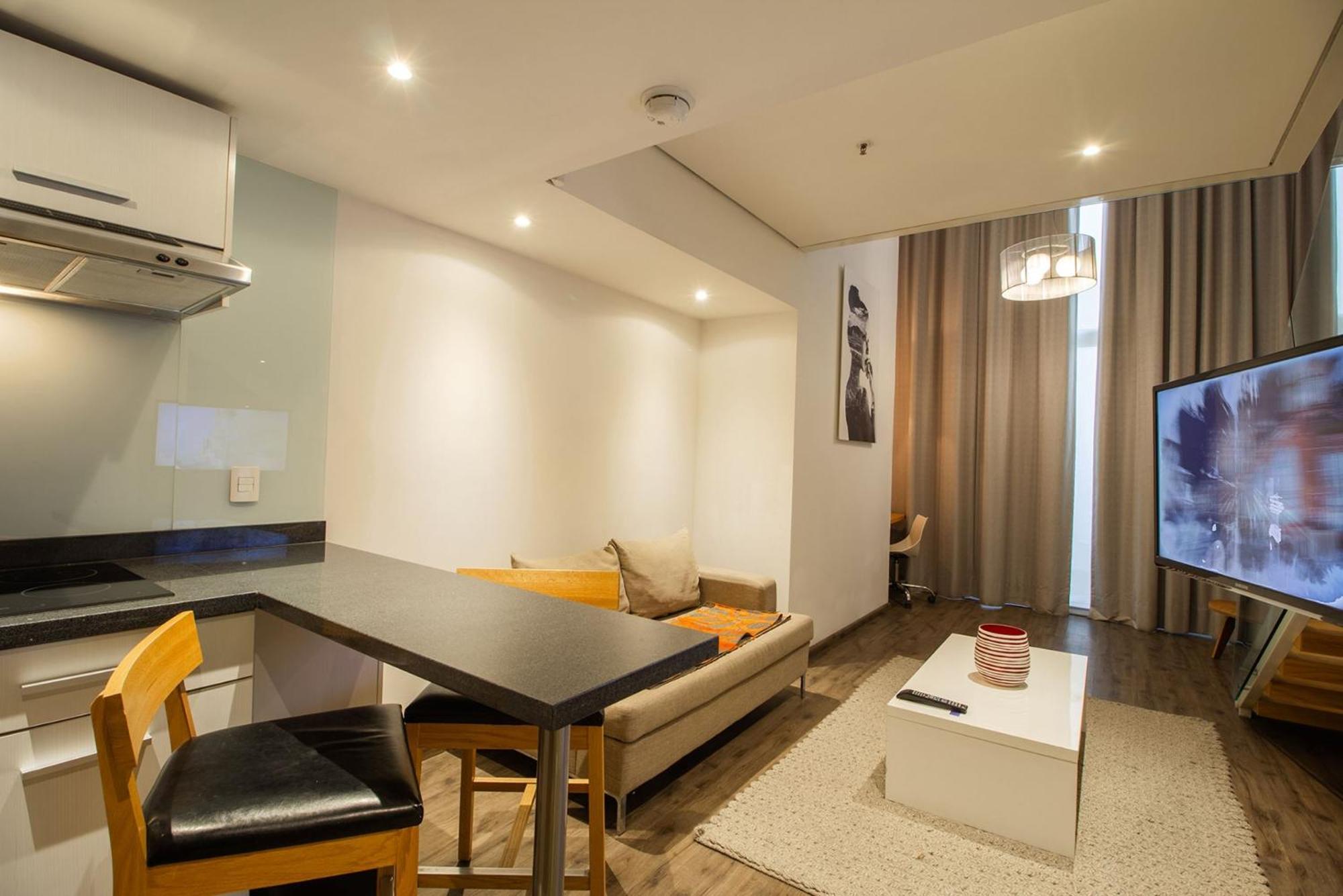 Отель Camino Real Puebla Angelopolis Экстерьер фото A typical apartment in the complex
