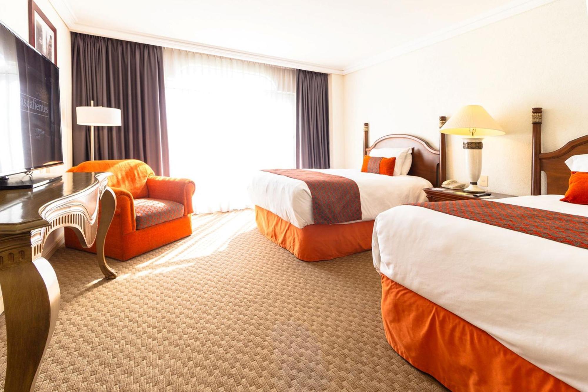 Отель Camino Real Puebla Angelopolis Экстерьер фото A room at the Hilton Garden Inn